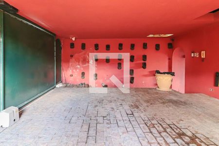 Casa à venda com 326m², 3 quartos e 2 vagas Casa à venda com 326m², 3 quartos e 2 vagasGaragem