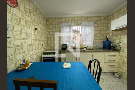 Casa à venda com 122m², 4 quartos e 2 vagasCozinha