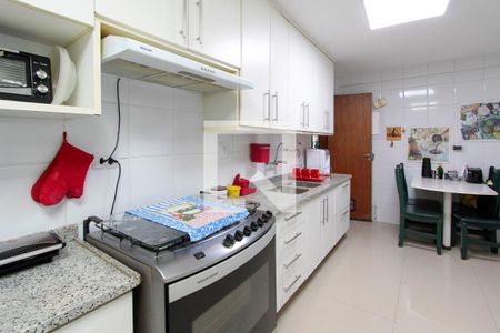 Apartamento à venda com 154m², 3 quartos e 2 vagasCozinha
