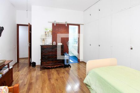 Apartamento à venda com 154m², 3 quartos e 2 vagasQuarto 3 suíte