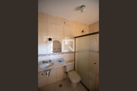 Casa à venda com 150m², 3 quartos e 1 vagaBanheiro