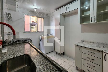 Apartamento à venda com 49m², 2 quartos e 1 vaga Apartamento à venda com 49m², 2 quartos e 1 vagaCozinha