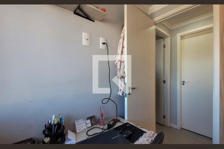 Quarto de apartamento à venda com 2 quartos, 39m² em Parque Erasmo Assunção, Santo André