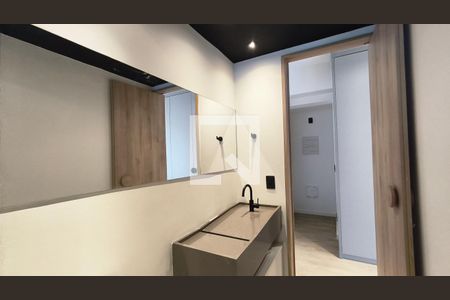 Banheiro de kitnet/studio para alugar com 1 quarto, 68m² em Vila Mariana, São Paulo