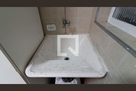 Casa para alugar com 60m², 1 quarto e 1 vagaÁrea de Serviço