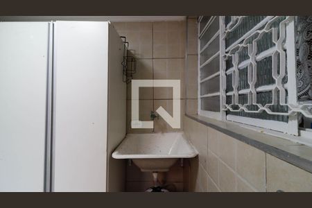 Casa para alugar com 60m², 1 quarto e 1 vagaÁrea de Serviço