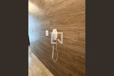 Apartamento à venda com 73m², 3 quartos e 2 vagasInterfone