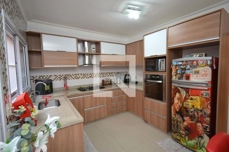 Casa à venda com 131m², 3 quartos e 2 vagasCozinha