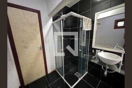 Casa à venda com 100m², 2 quartos e 2 vagasBanheiro