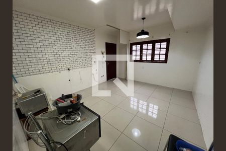 Casa à venda com 100m², 2 quartos e 2 vagasCozinha