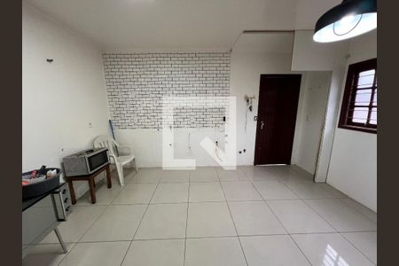 Casa à venda com 100m², 2 quartos e 2 vagasCozinha