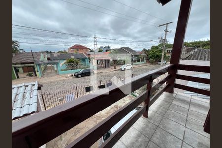 Casa à venda com 224m², 4 quartos e 2 vagas Casa à venda com 224m², 4 quartos e 2 vagasVista da Sacada do quarto 4