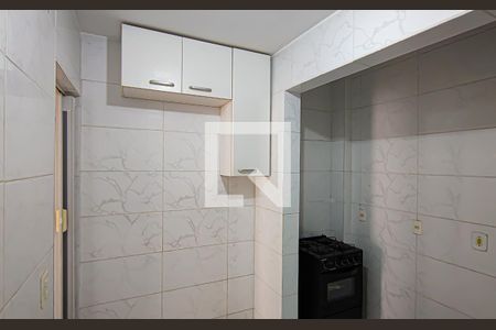 Casa à venda com 75m², 3 quartos e 1 vagacozinha