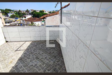 Casa à venda com 75m², 3 quartos e 1 vagaterraço