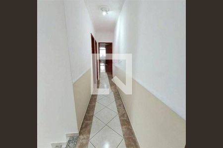 Casa à venda com 3 quartos, 180m² em Parque Sao Domingos, São Paulo