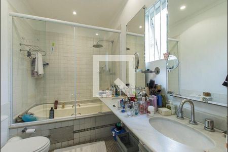 Casa à venda com 5 quartos, 600m² em Vila Tramontano, São Paulo