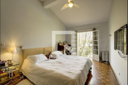 Casa à venda com 5 quartos, 600m² em Vila Tramontano, São Paulo