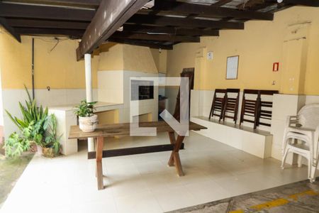 Apartamento para alugar com 55m², 2 quartos e 1 vagaÁrea comum - Churrasqueira