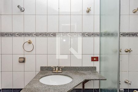 Apartamento à venda com 79m², 3 quartos e 2 vagasBanheiro Social