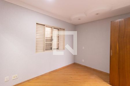 Casa para alugar com 344m², 3 quartos e 2 vagas Casa para alugar com 344m², 3 quartos e 2 vagasSuíte