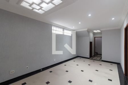 Casa para alugar com 344m², 3 quartos e 2 vagas Casa para alugar com 344m², 3 quartos e 2 vagasSala 2