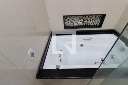 Casa para alugar com 344m², 3 quartos e 2 vagas Casa para alugar com 344m², 3 quartos e 2 vagasBanheiro da Suíte