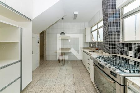 Apartamento para alugar com 150m², 3 quartos e 1 vagaCozinha