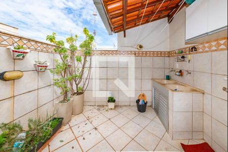 Apartamento para alugar com 150m², 3 quartos e 1 vagaÁrea de Serviço