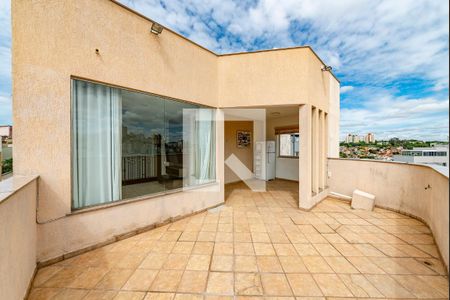 Apartamento para alugar com 150m², 3 quartos e 1 vagaVaranda