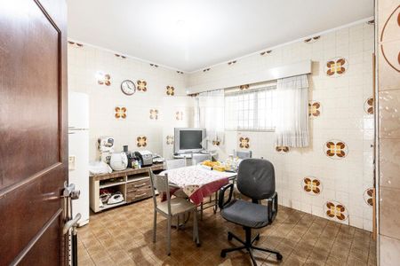 Casa para alugar com 331m², 3 quartos e 7 vagas Casa para alugar com 331m², 3 quartos e 7 vagasCozinha