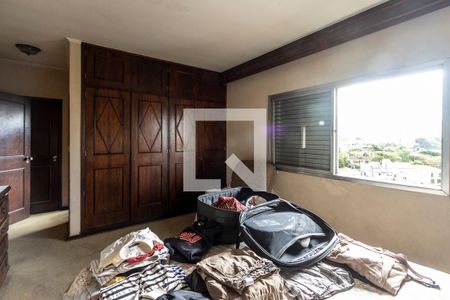 Casa para alugar com 331m², 3 quartos e 7 vagas Casa para alugar com 331m², 3 quartos e 7 vagasQuarto 1