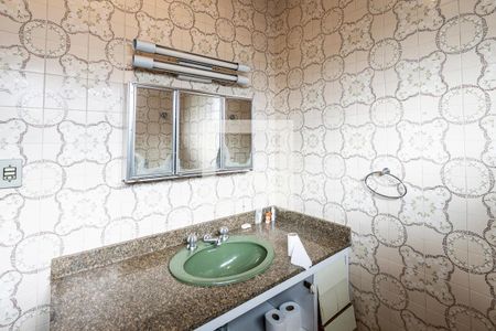 Casa para alugar com 331m², 3 quartos e 7 vagas Casa para alugar com 331m², 3 quartos e 7 vagasBanheiro