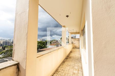 Casa para alugar com 331m², 3 quartos e 7 vagas Casa para alugar com 331m², 3 quartos e 7 vagasÁrea comum