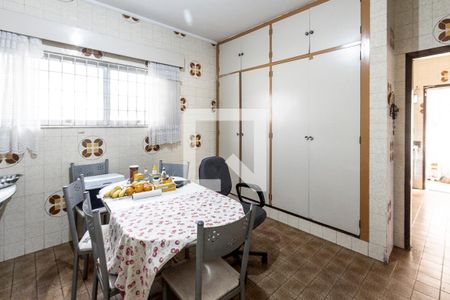 Casa para alugar com 331m², 3 quartos e 7 vagas Casa para alugar com 331m², 3 quartos e 7 vagasCozinha