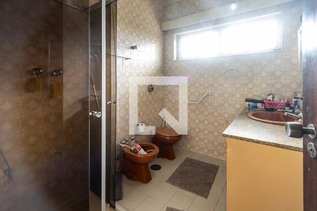 Casa para alugar com 331m², 3 quartos e 7 vagas Casa para alugar com 331m², 3 quartos e 7 vagasBanheiro do Quarto 1