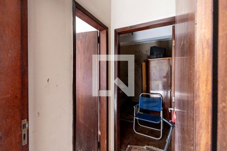 Casa para alugar com 331m², 3 quartos e 7 vagas Casa para alugar com 331m², 3 quartos e 7 vagasCorredor