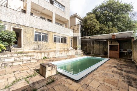 Casa para alugar com 331m², 3 quartos e 7 vagas Casa para alugar com 331m², 3 quartos e 7 vagasÁrea comum