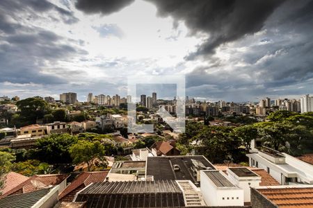 Casa para alugar com 331m², 3 quartos e 7 vagas Casa para alugar com 331m², 3 quartos e 7 vagasSala