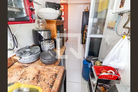 Apartamento à venda com 66m², 2 quartos e 1 vagaÁrea de Serviço