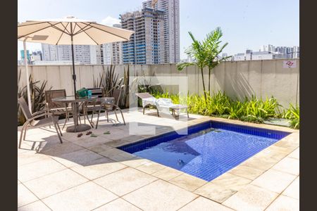 Apartamento à venda com 66m², 2 quartos e 1 vagaÁrea comum - Piscina