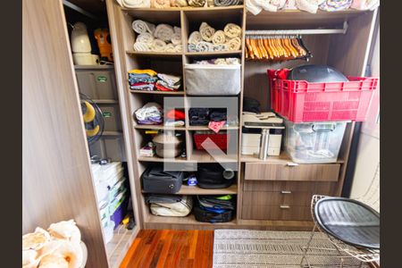 Apartamento à venda com 66m², 2 quartos e 1 vagaQuarto 2