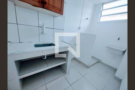 Apartamento à venda com 2 quartos, 53m² em Cubango, Niterói