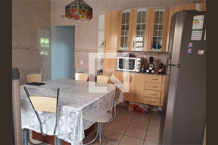 Casa à venda com 6 quartos, 243m² em Jardim Brasil (Zona Norte), São Paulo