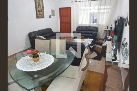 Casa à venda com 6 quartos, 243m² em Jardim Brasil (Zona Norte), São Paulo