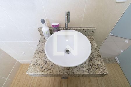 Casa de condomínio para alugar com 70m², 3 quartos e 2 vagas Casa de condomínio para alugar com 70m², 3 quartos e 2 vagasBanheiro do Quarto 3