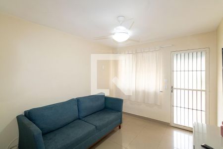 Sala de casa de condomínio para alugar com 3 quartos, 70m² em Campo Grande, Rio de Janeiro