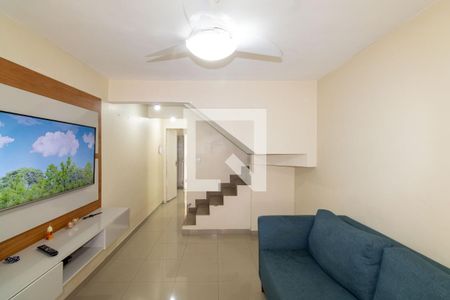 Sala de casa de condomínio para alugar com 3 quartos, 70m² em Campo Grande, Rio de Janeiro