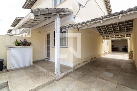 Casa de condomínio para alugar com 70m², 3 quartos e 2 vagas Casa de condomínio para alugar com 70m², 3 quartos e 2 vagasQuintal