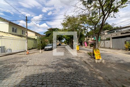 Casa de condomínio para alugar com 70m², 3 quartos e 2 vagas Casa de condomínio para alugar com 70m², 3 quartos e 2 vagasVista da Rua