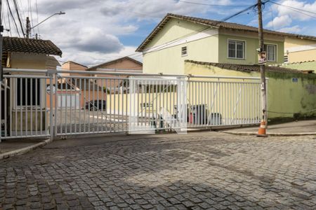 Casa de condomínio para alugar com 70m², 3 quartos e 2 vagas Casa de condomínio para alugar com 70m², 3 quartos e 2 vagasFachada do Condomínio